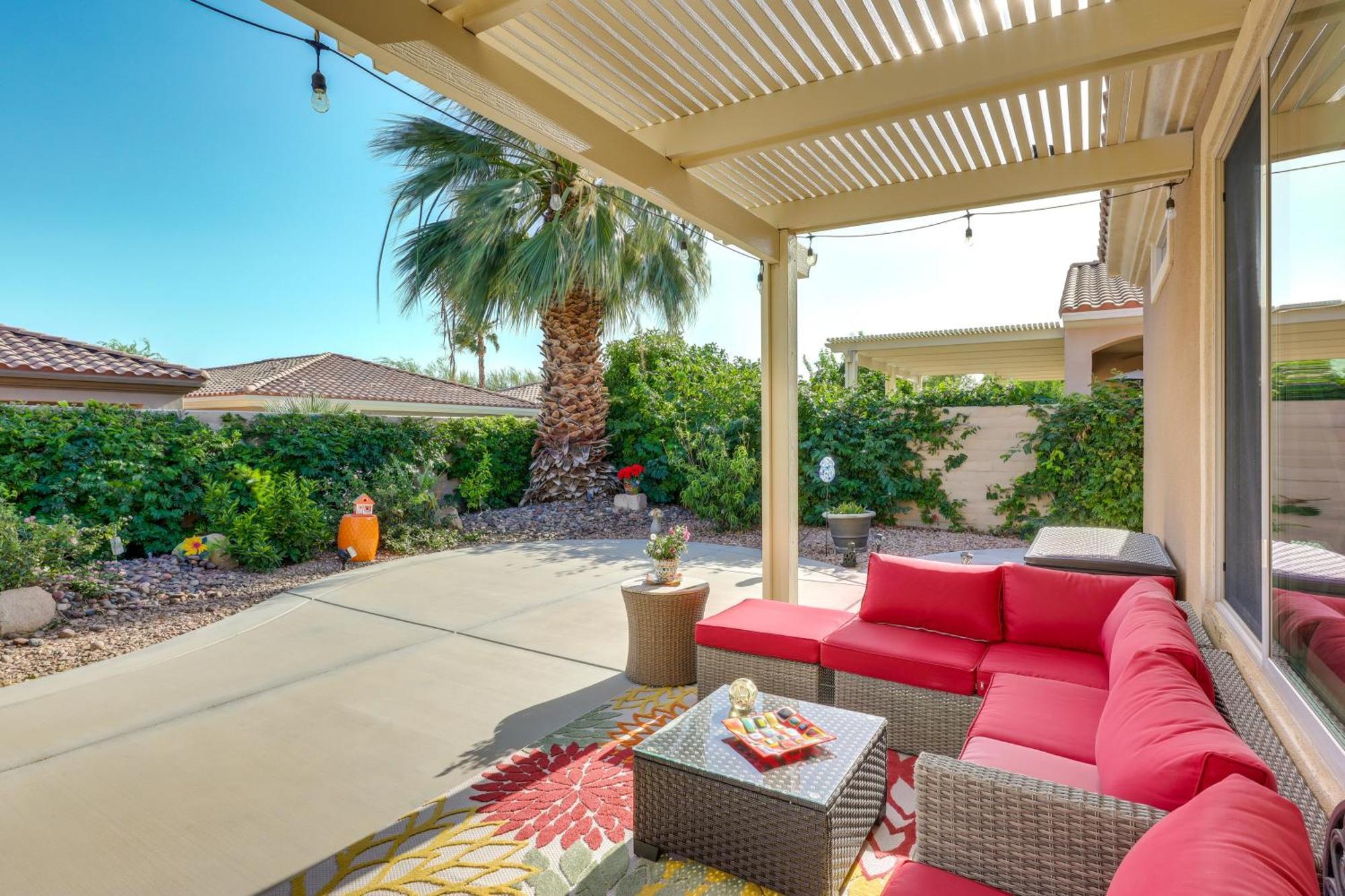 Pet-Friendly Indio Home With Hot Tub 55 And Community Exterior photo