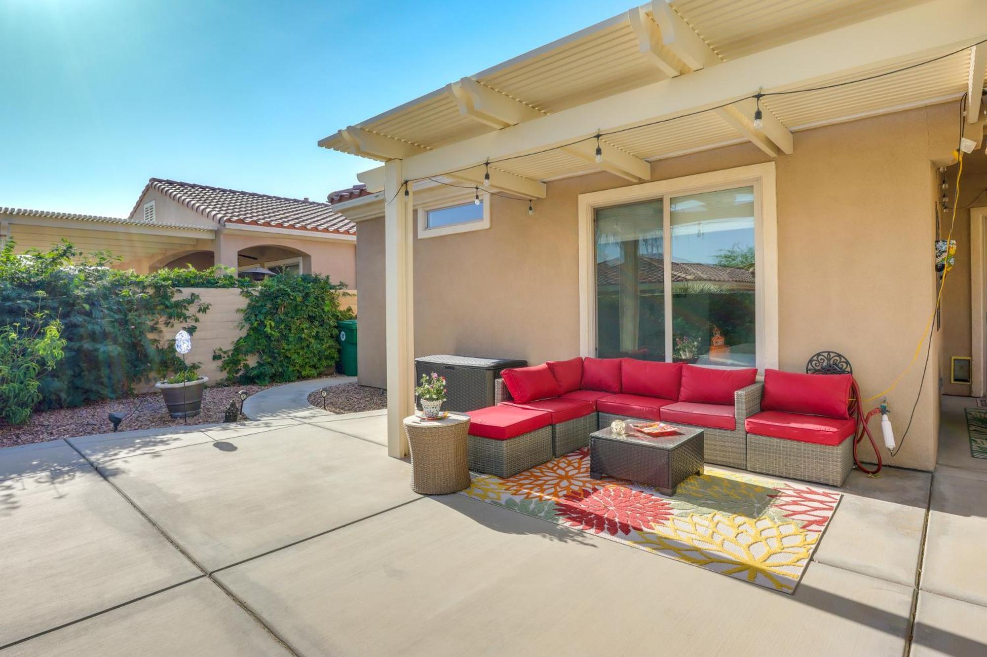 Pet-Friendly Indio Home With Hot Tub 55 And Community Exterior photo